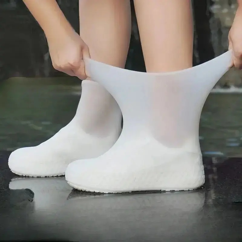 Sneaker Protector - Reusable Non Slip Waterproof Rain Shoe